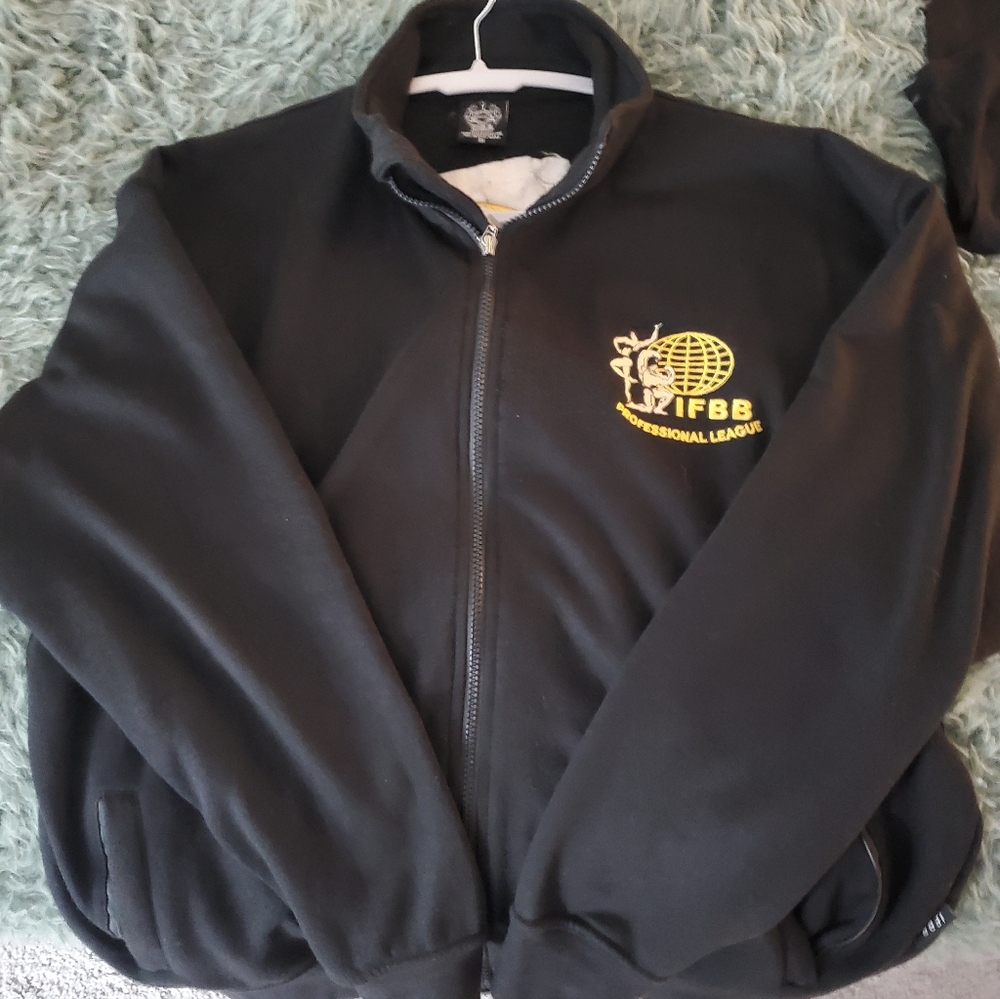 Ifbb Professional League Jacket - image 3